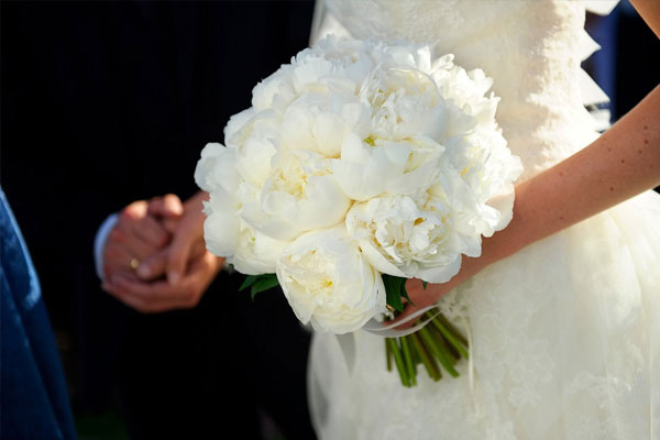 خرید دسته گل عروس طبیعی و مصنوعی-تشریفات صبور
